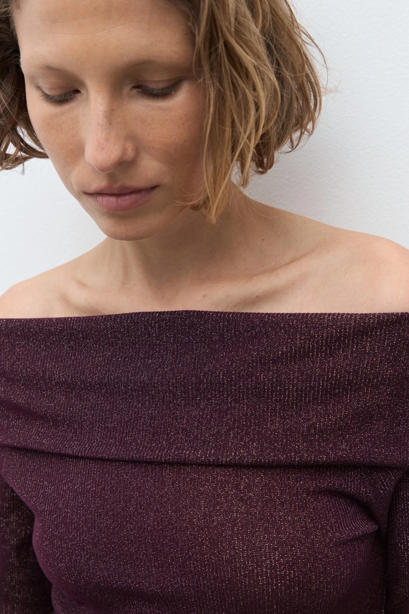 Blusa escote bardot - ciruela 5