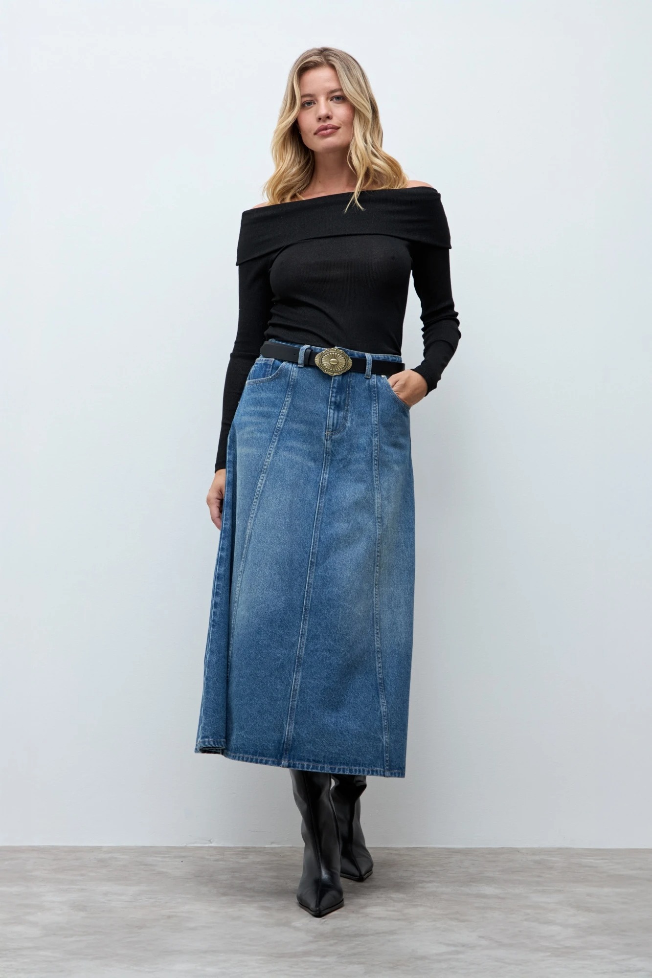 Blusa escote bardot - negro 1