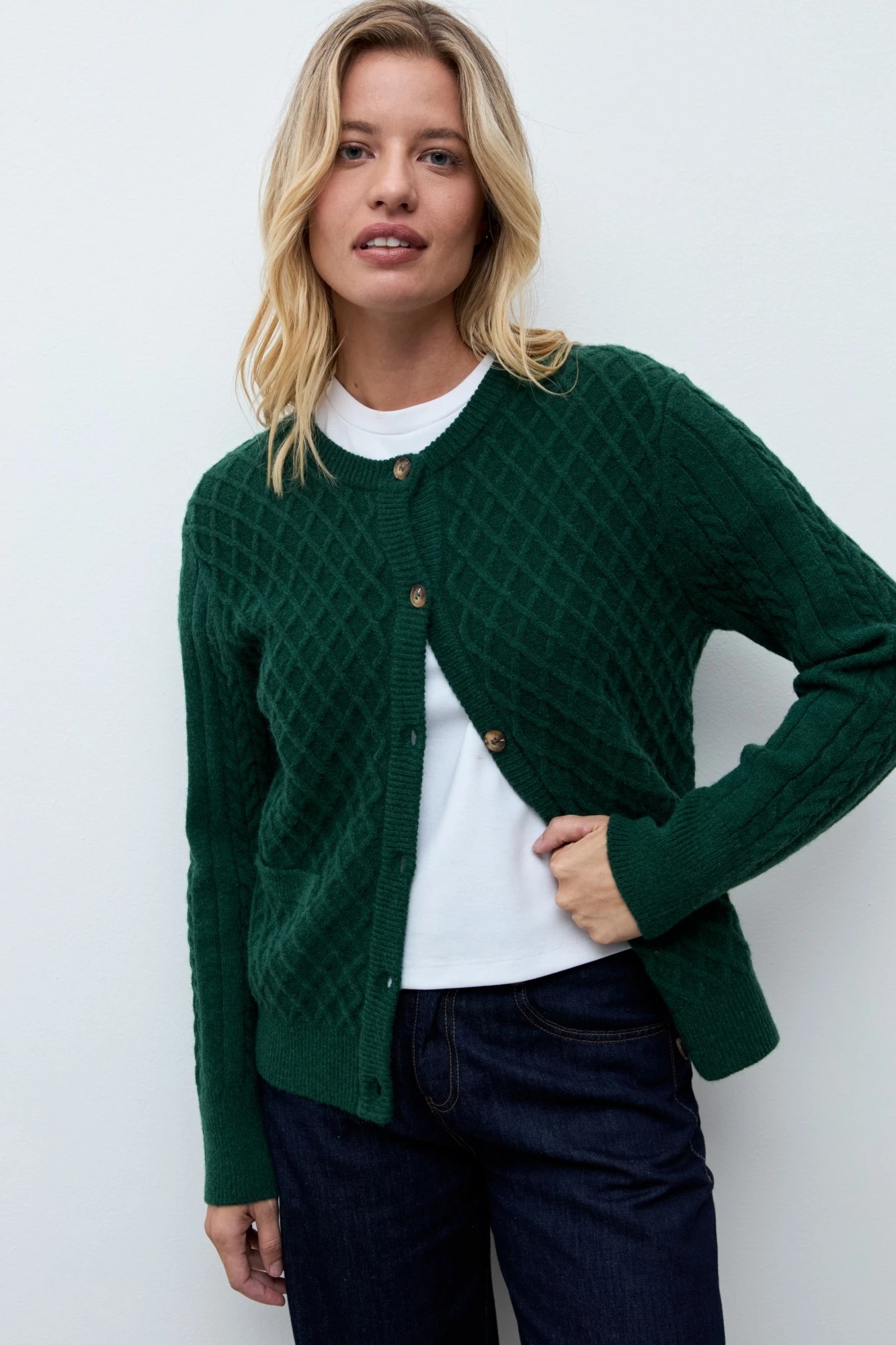 Cardigan con estructuras rombos - verde ingles 2