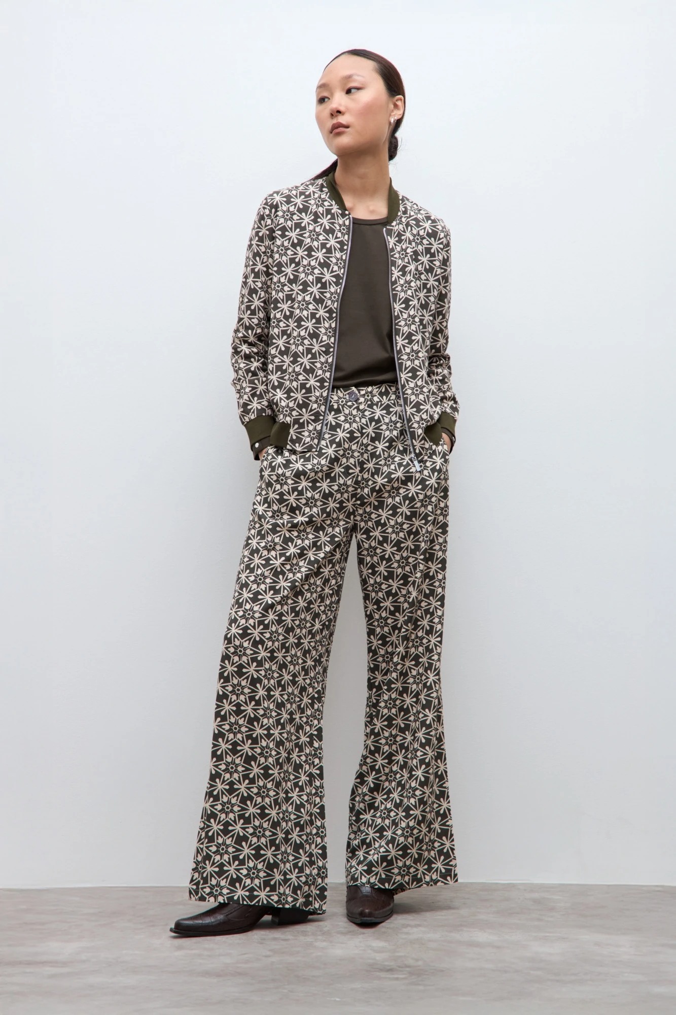 Pantalón estampado Jade - verde oliva 1