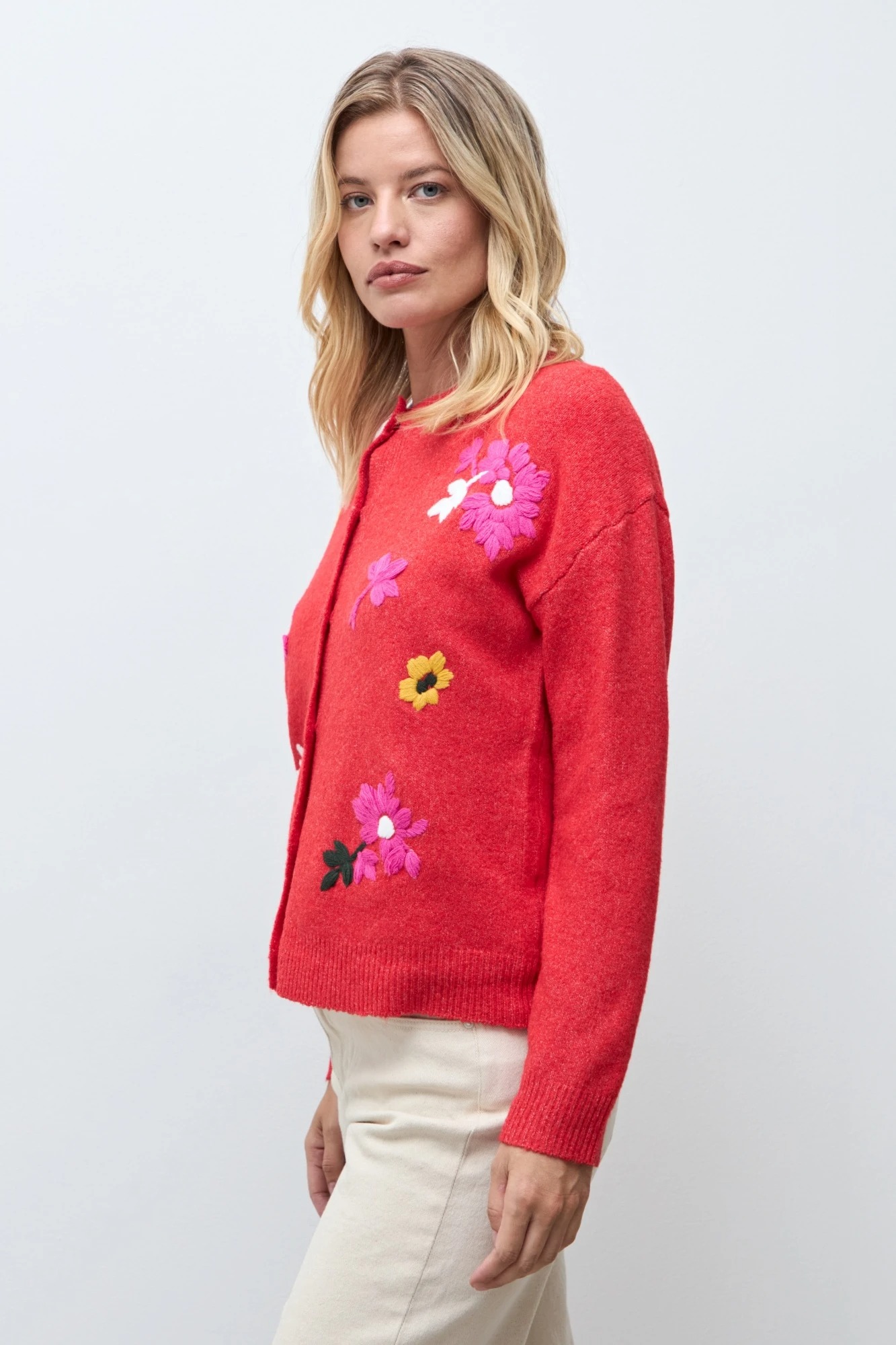 Cardigan bordado floral multicolor - rojo 3