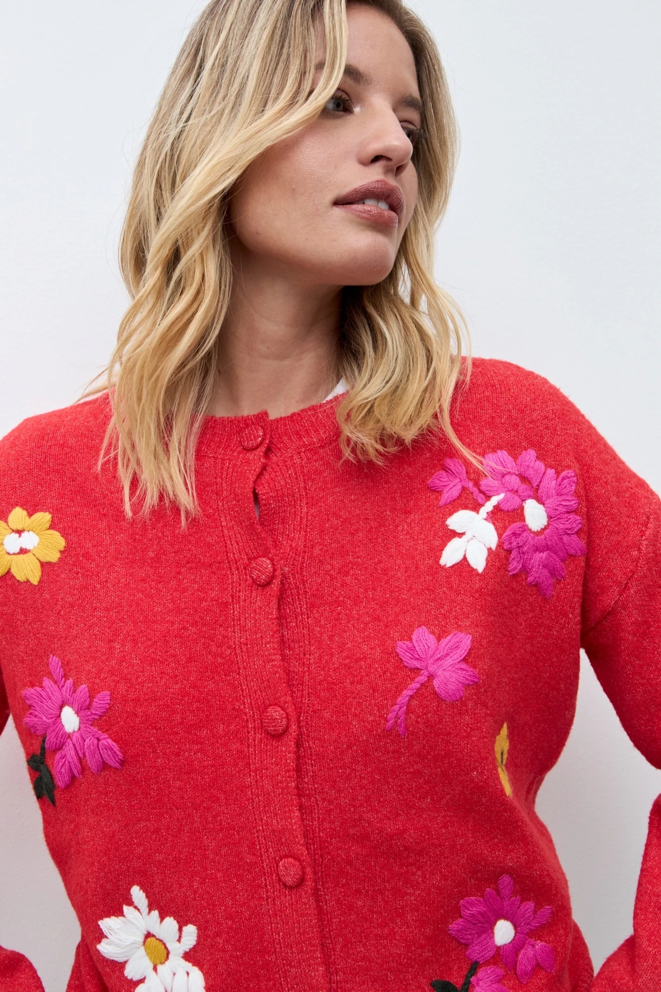 Cardigan bordado floral multicolor - rojo 5