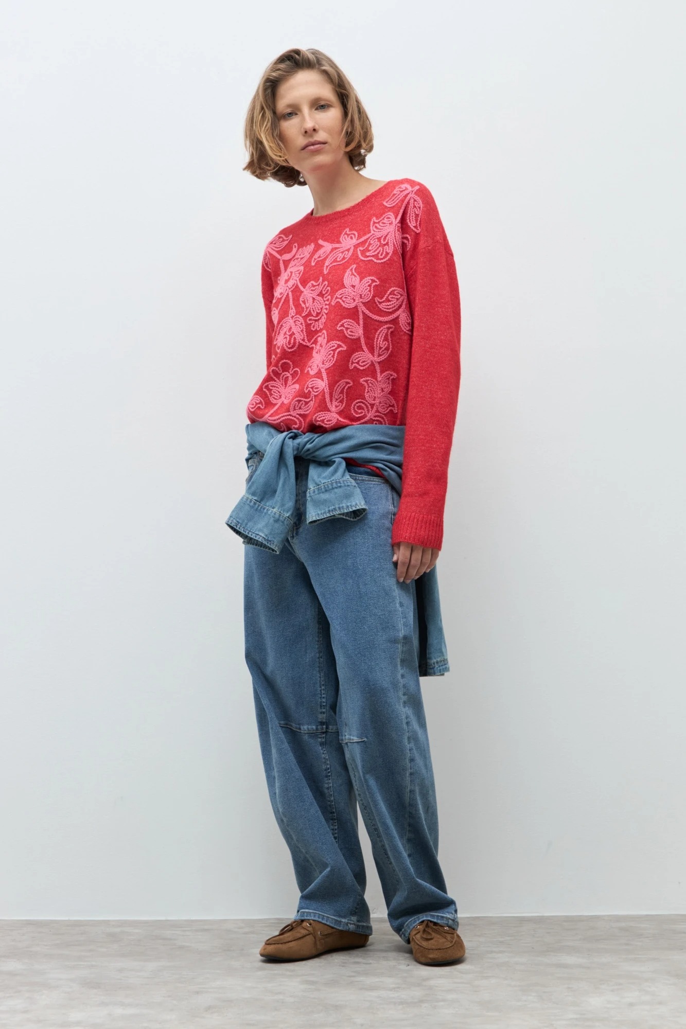 Sweater bordado floral - rojo 3