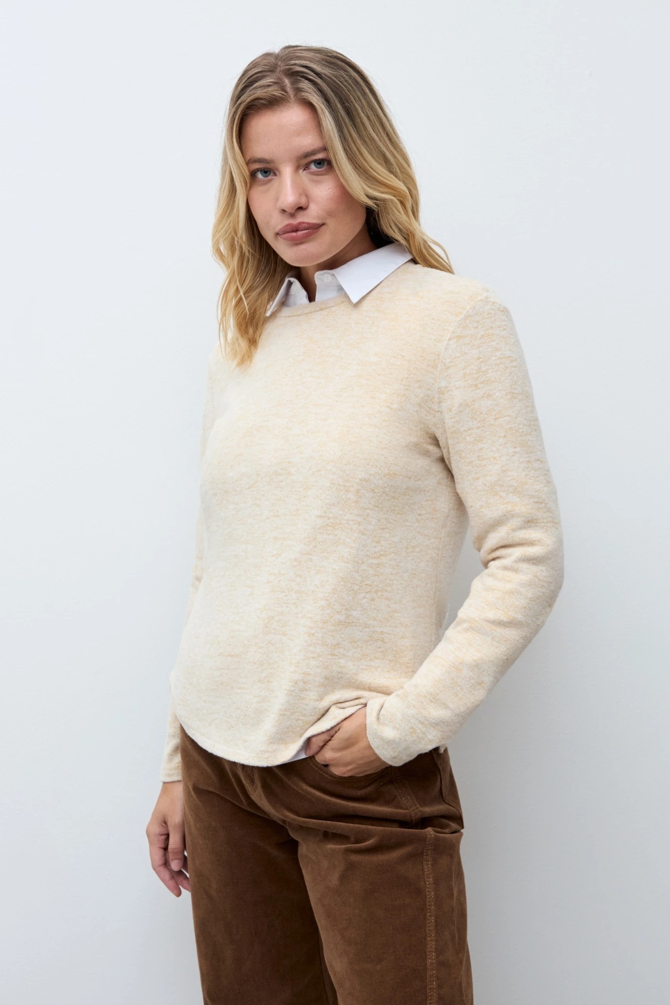 Remera texturada - ocre melange 3