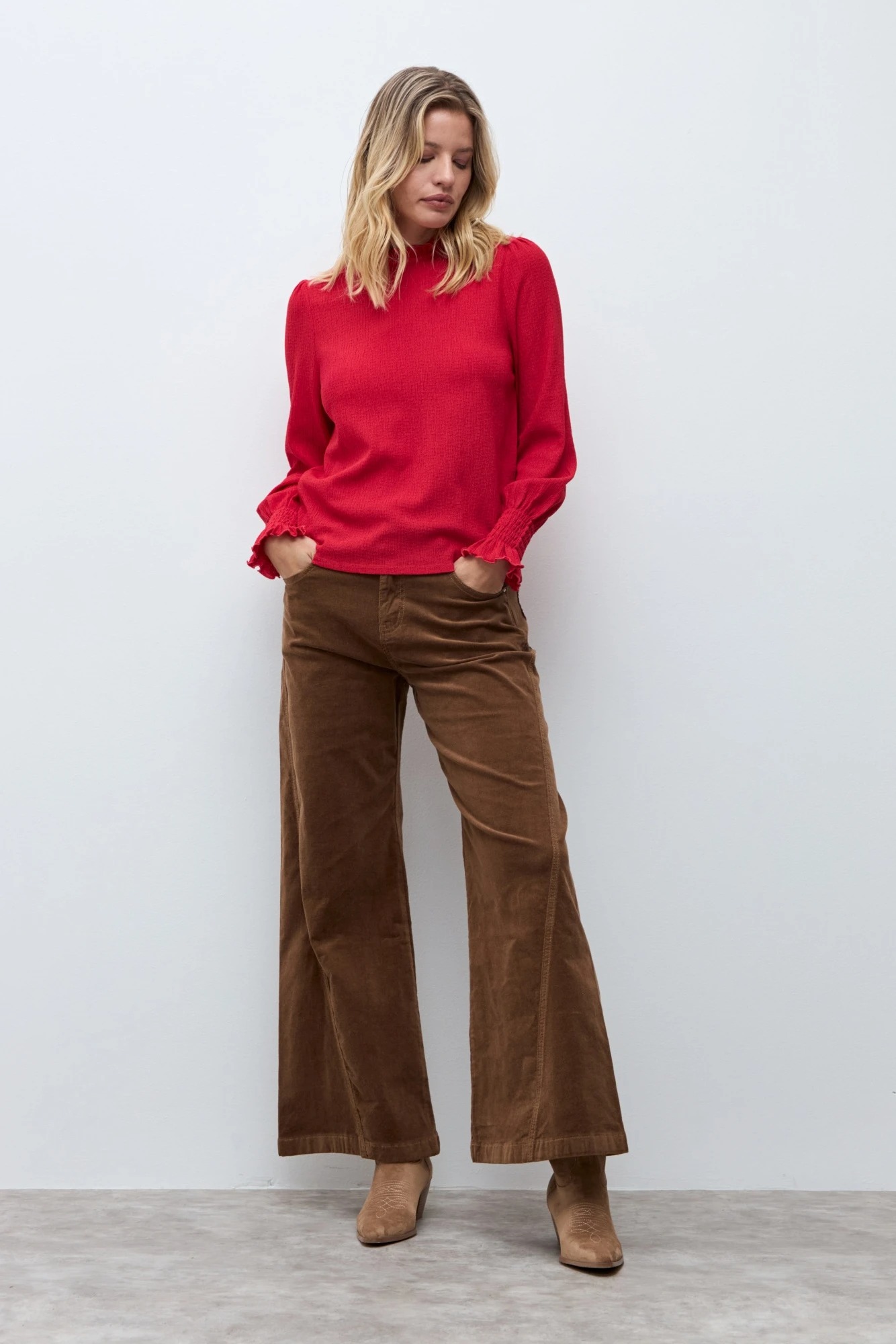 Blusa romántica puño punto smock - rojo 4