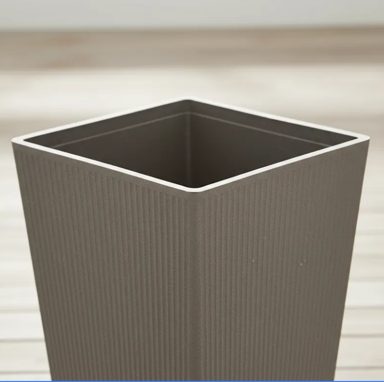 Macetero 55 cm alto x 49 x 30 cm base - Lineas Vertical  2