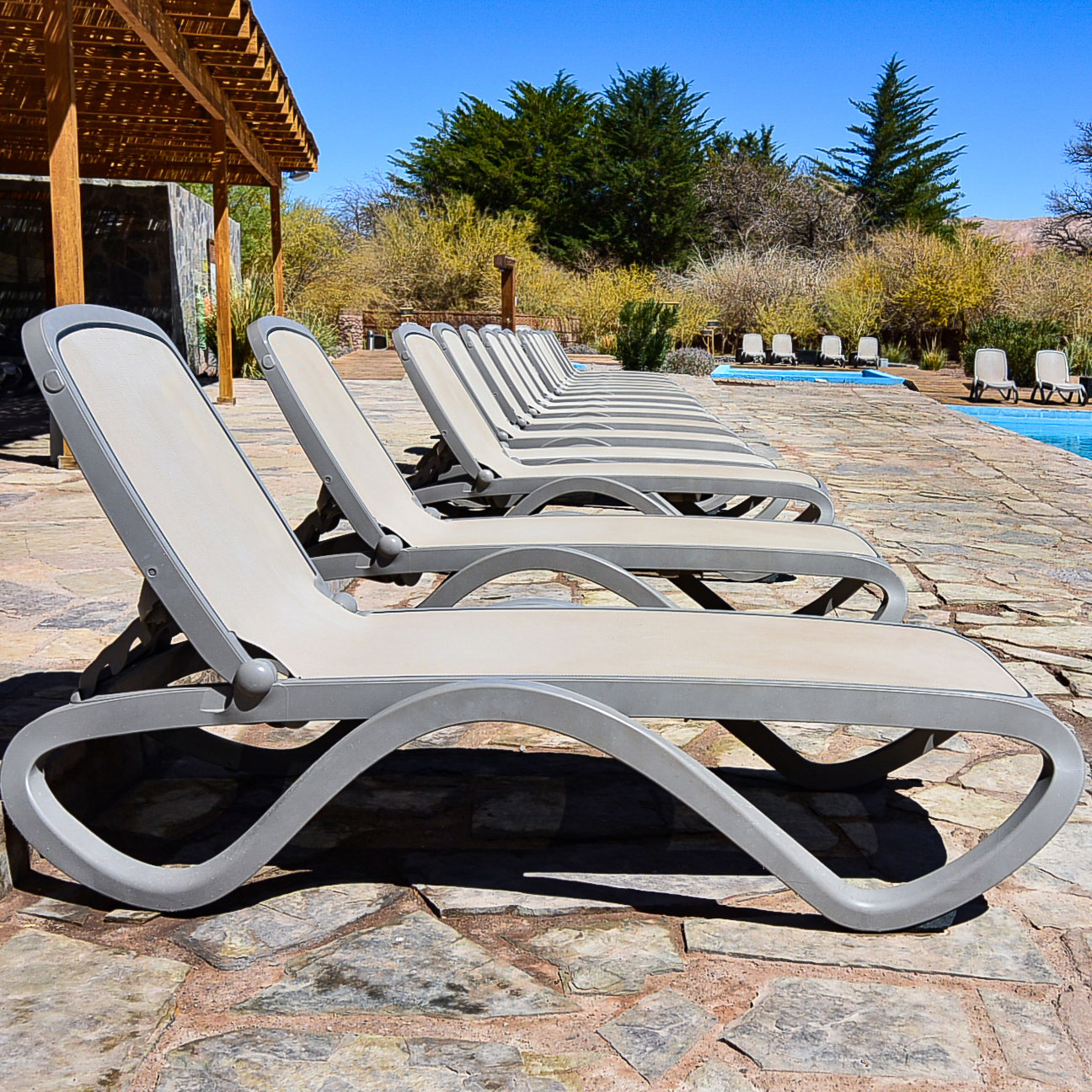 Pack de 4 Reposeras Piscina Omega – Nardi Italia 1