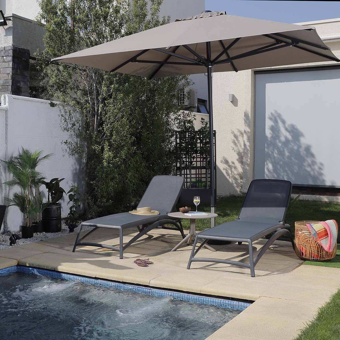 Pack 4 Reposeras para Piscina Atlantico 2