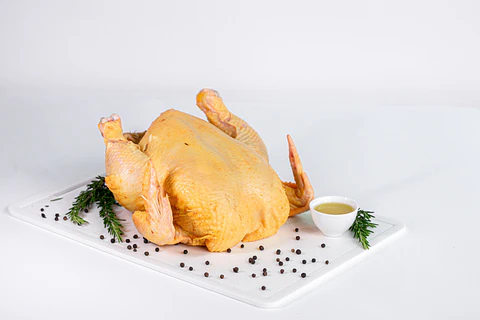 P.Pollo Entero Campesino - 4.5 Lbs