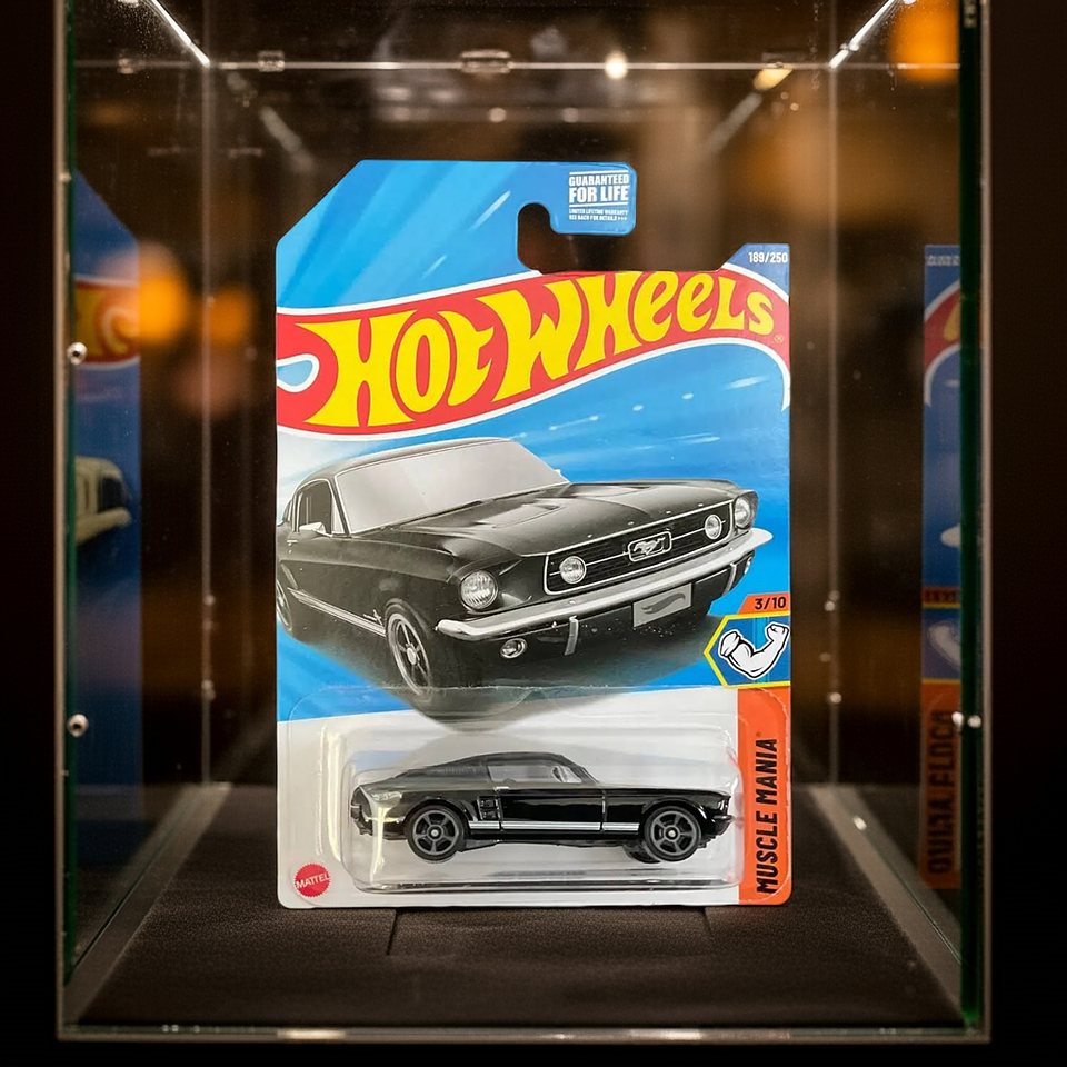 Hot Wheels - 67 Ford Mustang - Muscle Mania 3/10  4