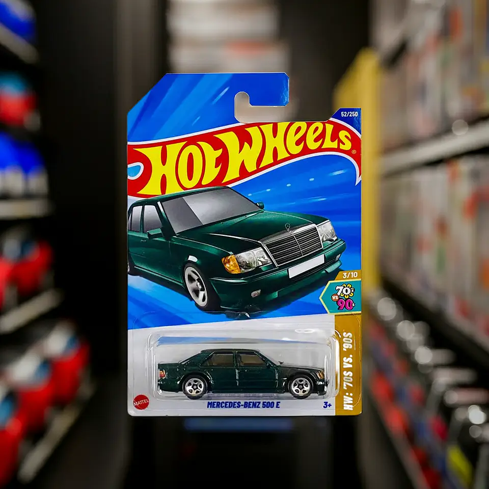 Hot Wheels - Mercedes-Benz 500 E - 70s vs 90s 3/10 2