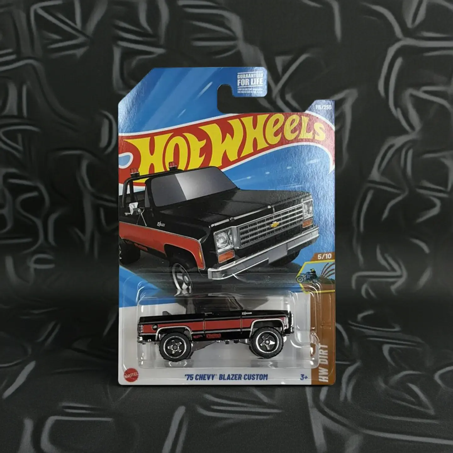 Hot Wheels - 75 Chevy Blazer Custom - Dirt 5/10 5