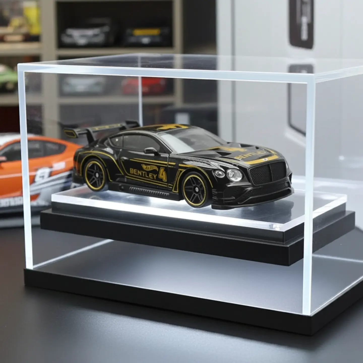 Hot Wheels - 2018 Bentley Continental GT3 - Race Day 7/10 6