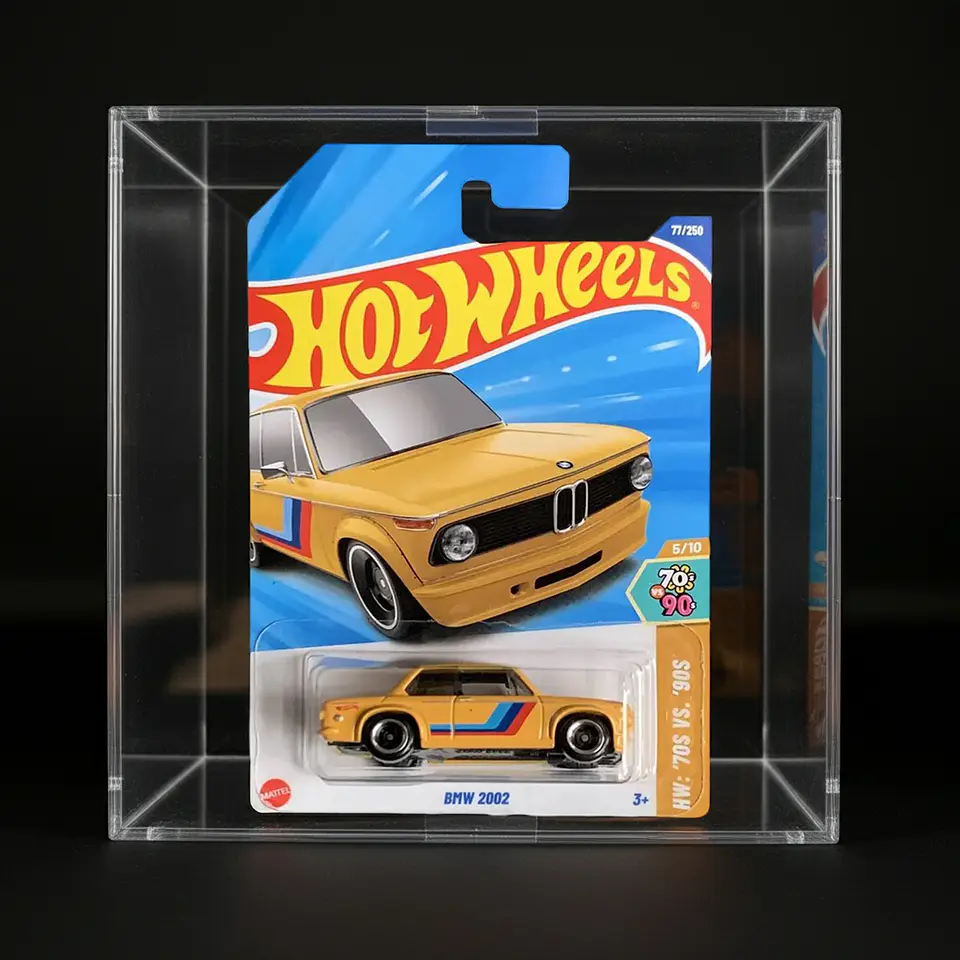Hot Wheels - BMW 2002 - 70s Vs 90s 5/10 8