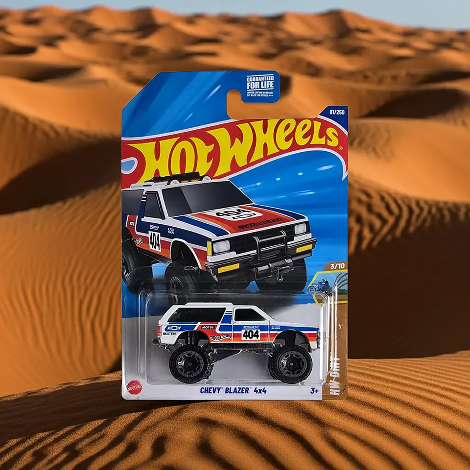 Hot Wheels - Chevy Blazer 4x4 - Dirt 3/10 4