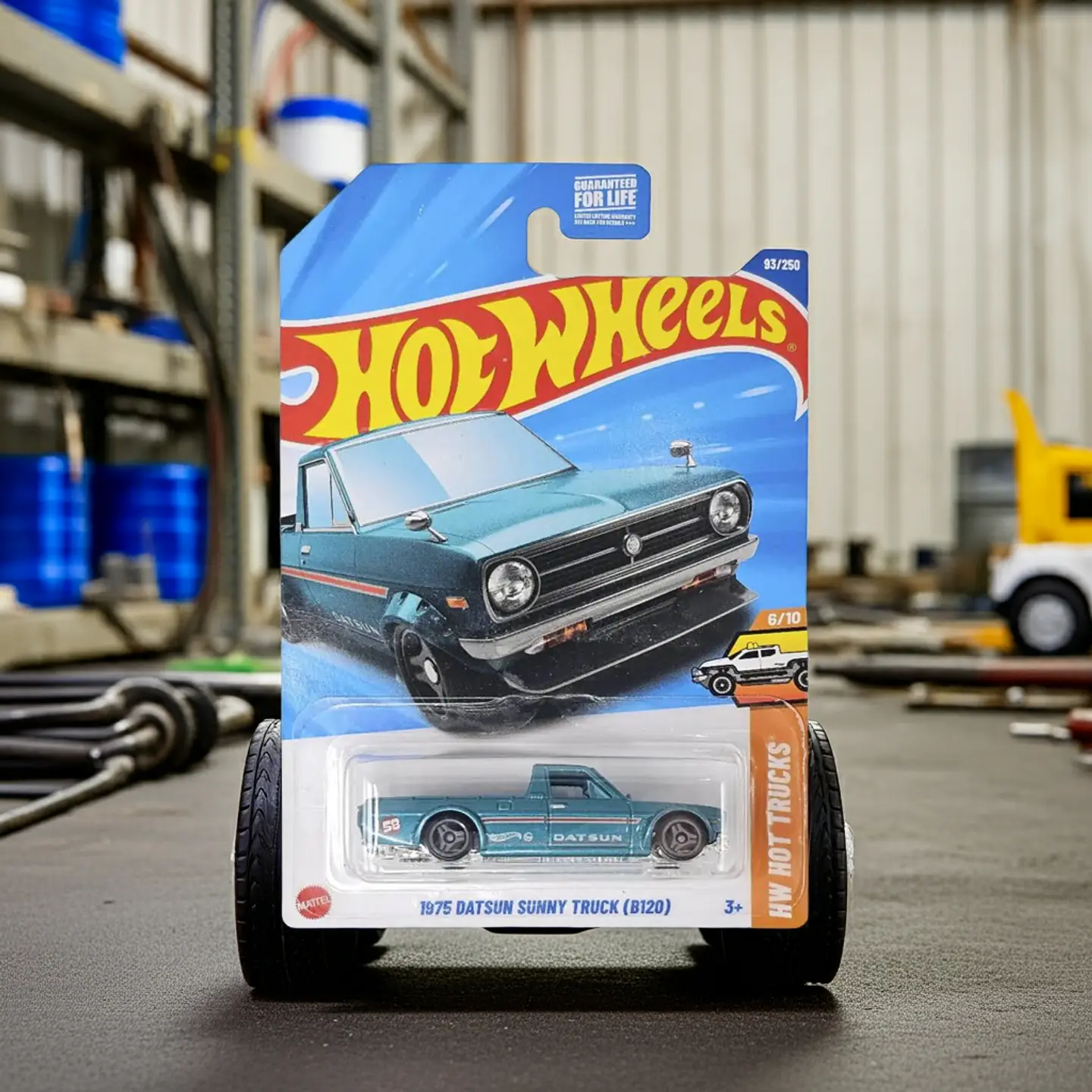 Hot Wheels - 1975 Datsun Sunny Truck (B120) - Hot Trucks 6/10 8