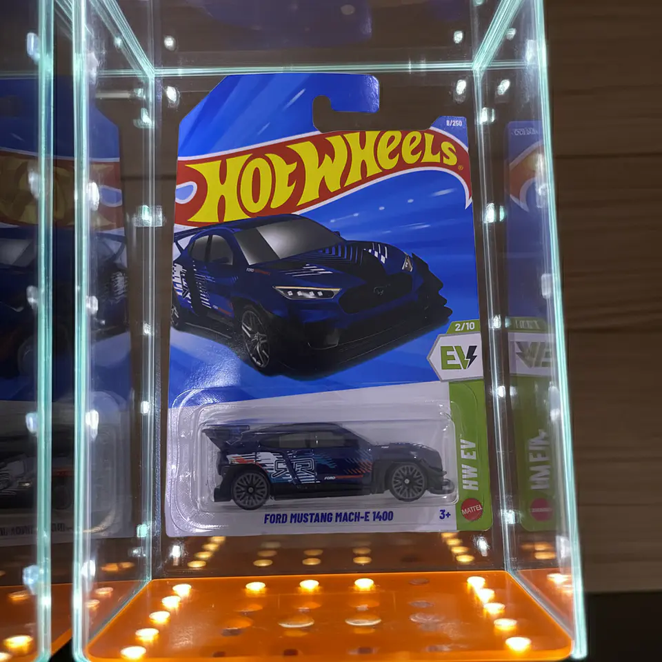 Mattel Hot Wheels - Ford Mustang Mach-E - HW EV 2/10 - Escala 1:64 Juguete de Colección 7