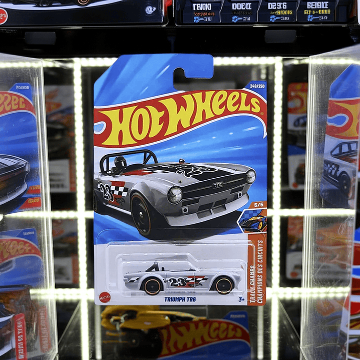 Hot Wheels - Triumph Tr6 - Track Champs 5/5 TREASURE HUNT (TH) 5