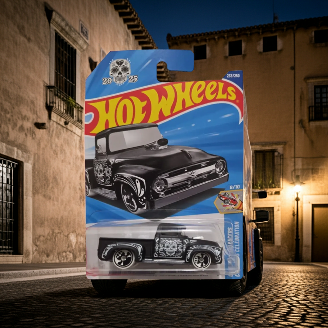 Hot Wheels - Custom/Personnalise 56 Ford Truck/Camion - Celebration Racers 8/10 4