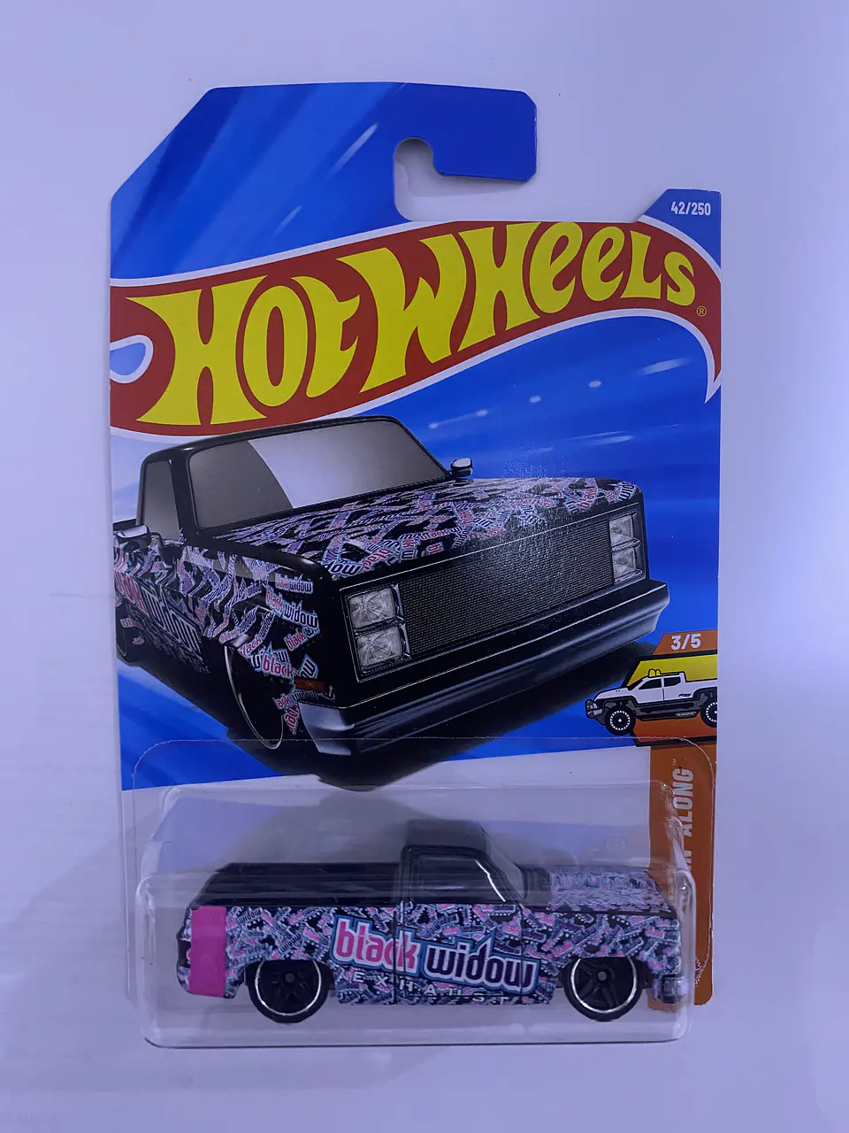 Hot Wheels - 83 Chevy Silverado - Truckin Along 3/5 2