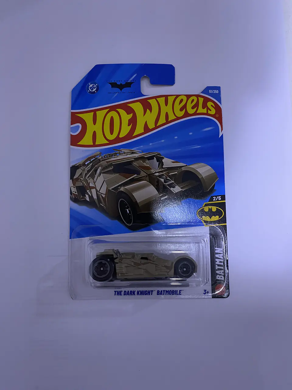 Hot Wheels - The Dark Knight Batmobile - Batman 2/5 2