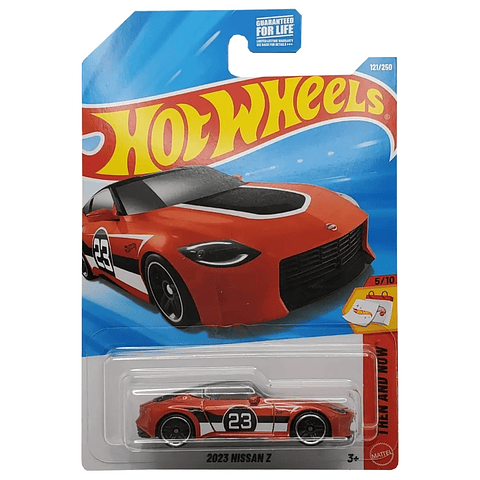 Hot Wheels - 2023 Nissan Z - Then and Now 5/10
