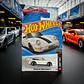 Hot Wheels - Porsche 911 Turbo Cabriolet - Drop Tops 3/5 - Blanco Escala 1:64 Coleccionable - Miniatura 4