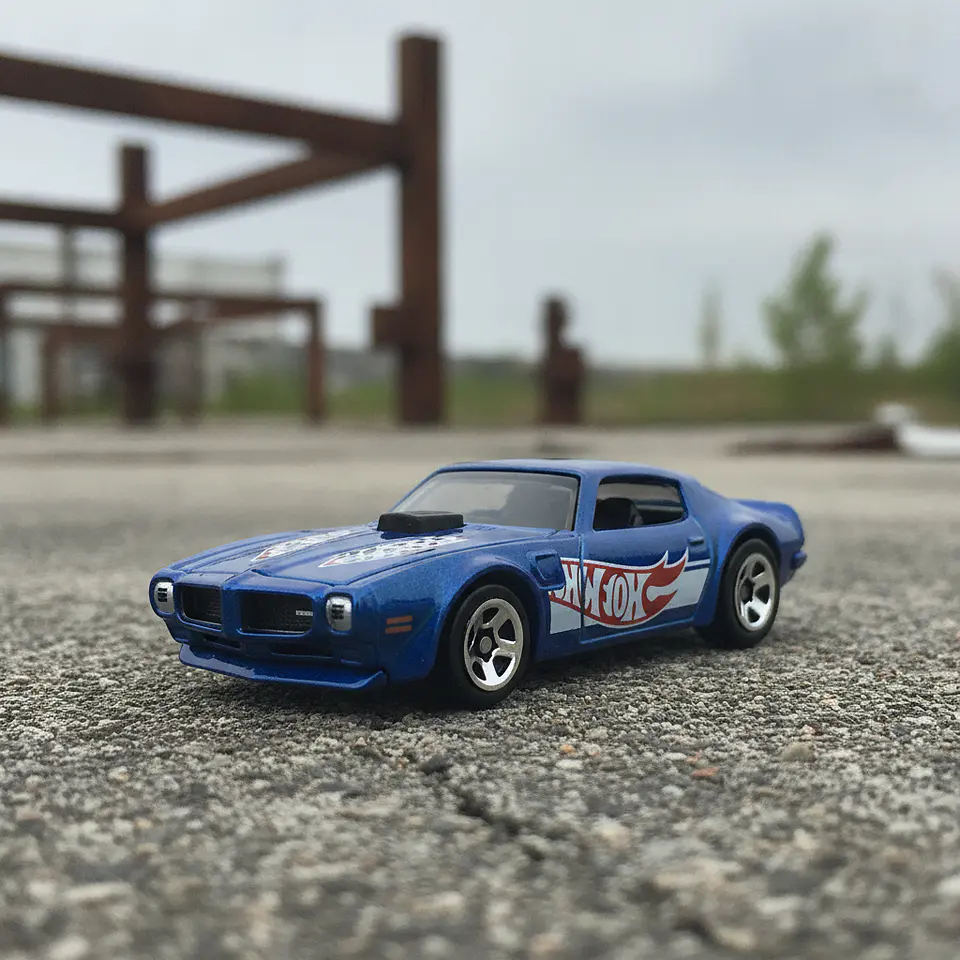 Hot Wheels - 1970 Pontiac Firebird - Team Wheels 3/5 - Escala 1:64 4