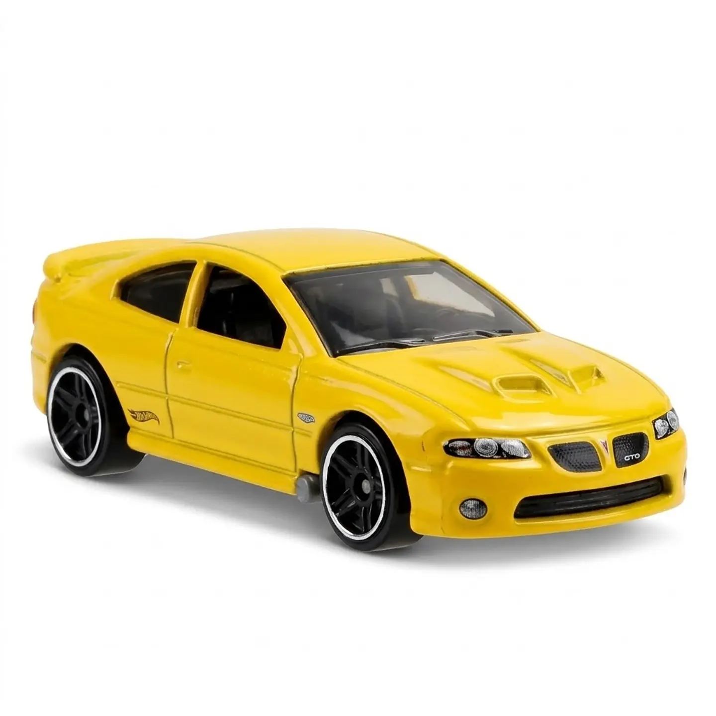 Hot Wheels Silver - 06 Pontiac GT0 - Pontiac 2/5 - Escala 1:64 3