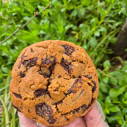 Galleta Chewy NYStyle Chocolate y nueces Sin azúcar refinada