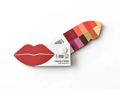 Paleta para labiales, cabello y maquillaje