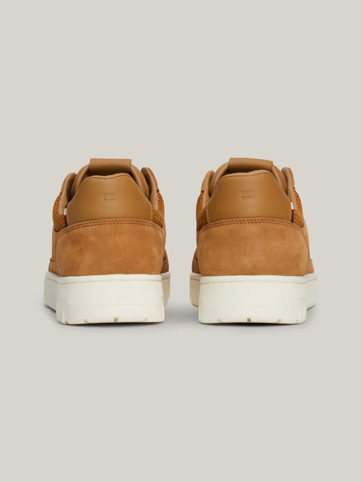 TH BASKET BEST PERF NUBUCK 2