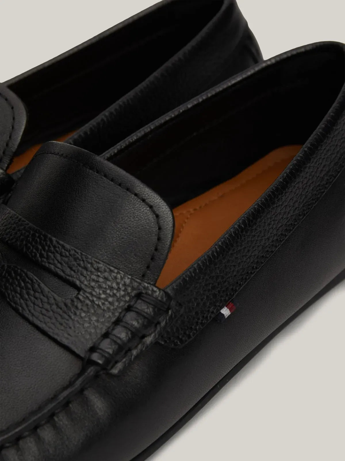 CASUAL HILFIGER MIX LTH DRIVER 3