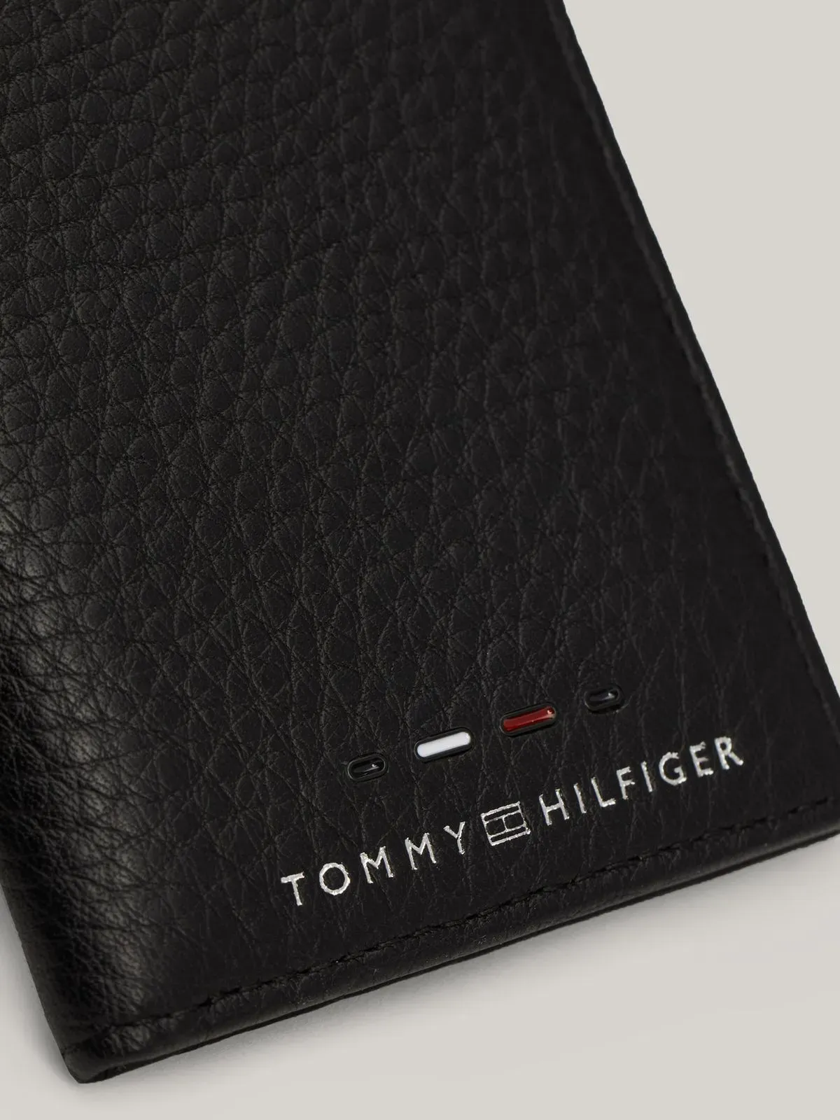 BILLETERA TH PREMIUM BIFOLD 1