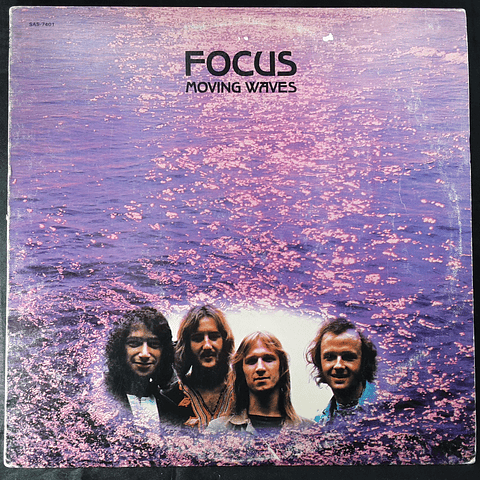 Focus  – Moving Waves