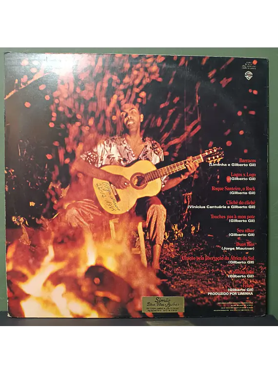 Gilberto Gil – Dia Dorim Noite Neon