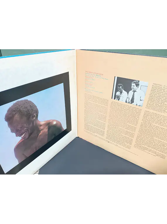 Miles Davis – Bitches Brew (Ed. Japón)