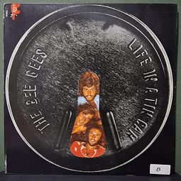 Bee Gees – Life In A Tin Can