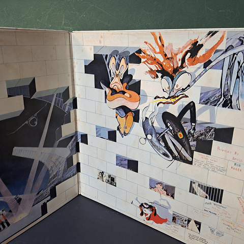 Pink Floyd – The Wall