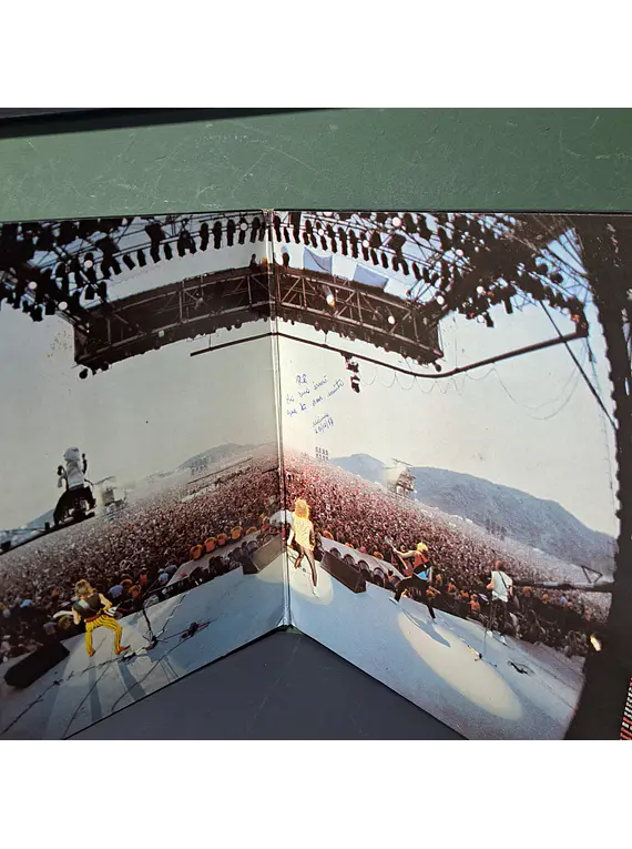 Scorpions – World Wide Live