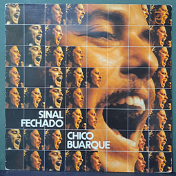 Chico Buarque – Sinal Fechado