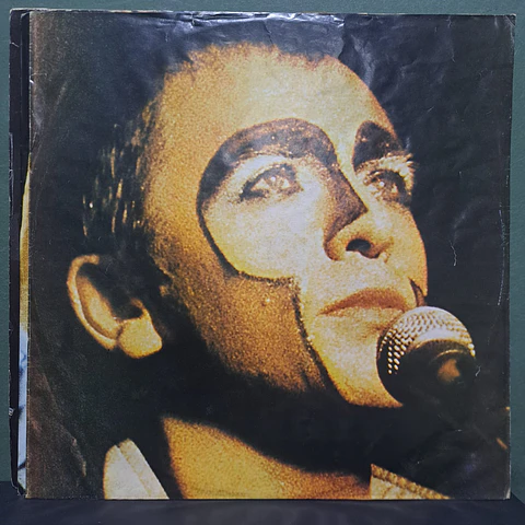 Peter Gabriel – Plays Live