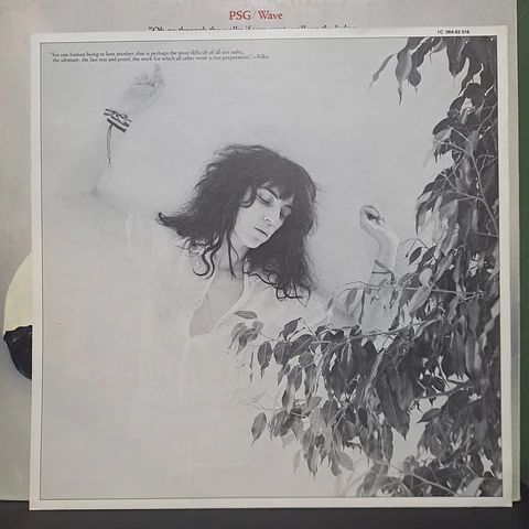Patti Smith Group – Wave