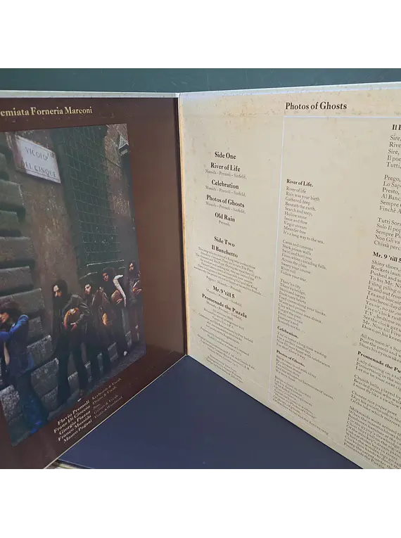 Premiata Forneria Marconi – Photos Of Ghosts (Ed. Japón)