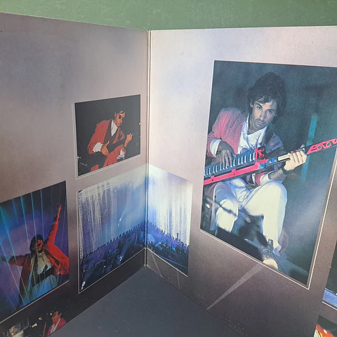 Jean Michel Jarre – In Concert: Houston / Lyon
