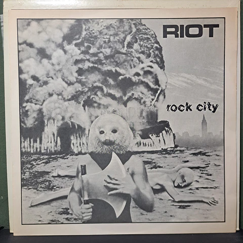 Riot  – Rock City (Ed. Japón)