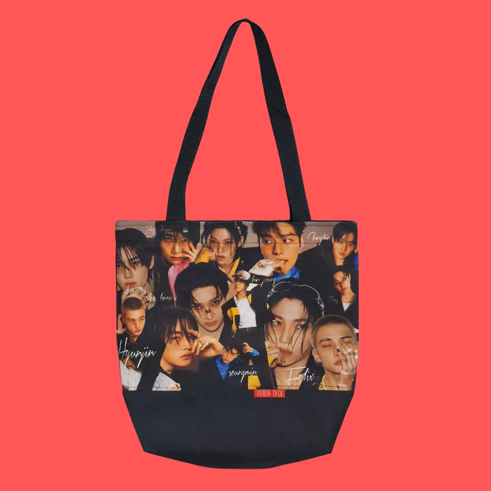 TOTEBAGS STRAYKIDS COLLAGE