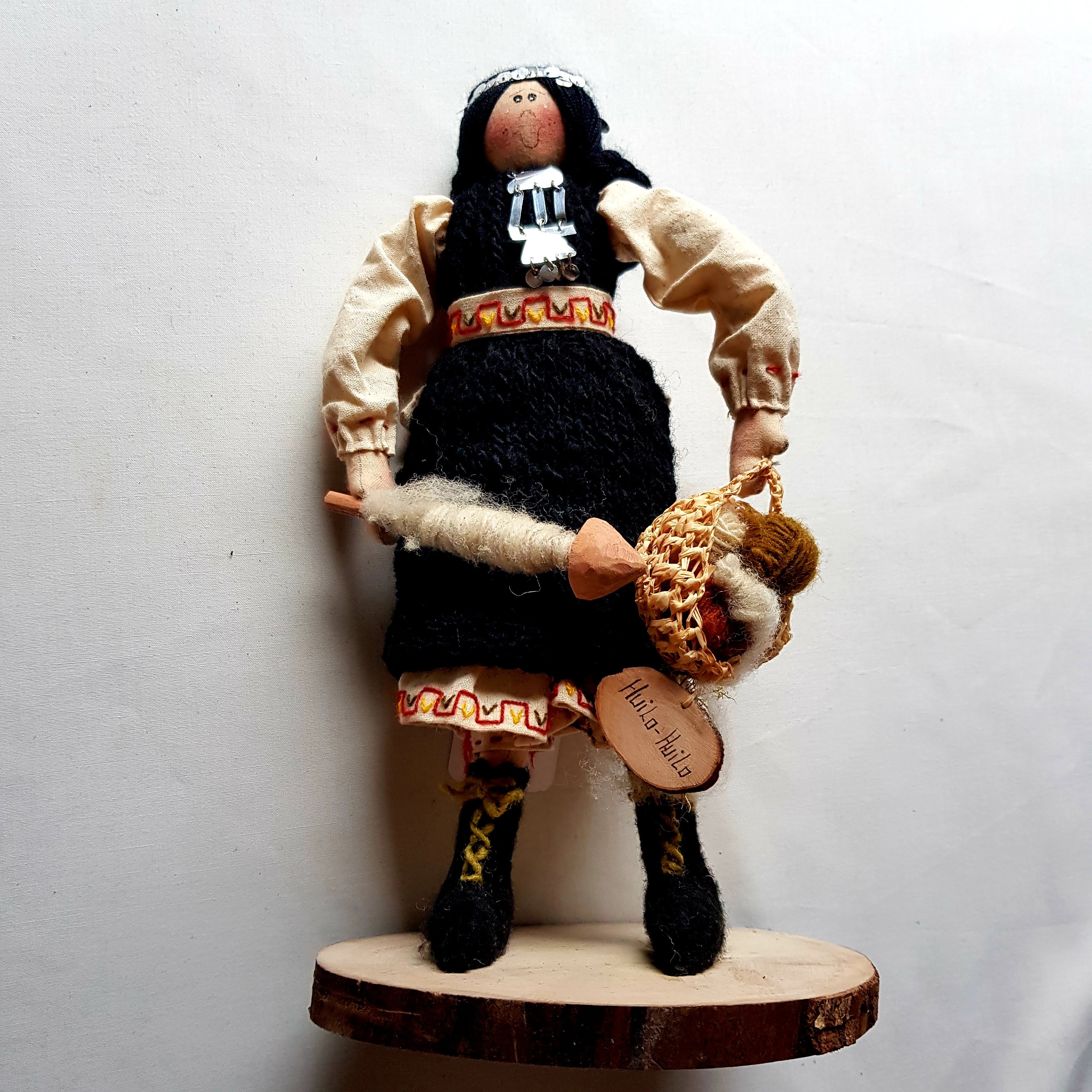 Machi Artesanía Mapuche