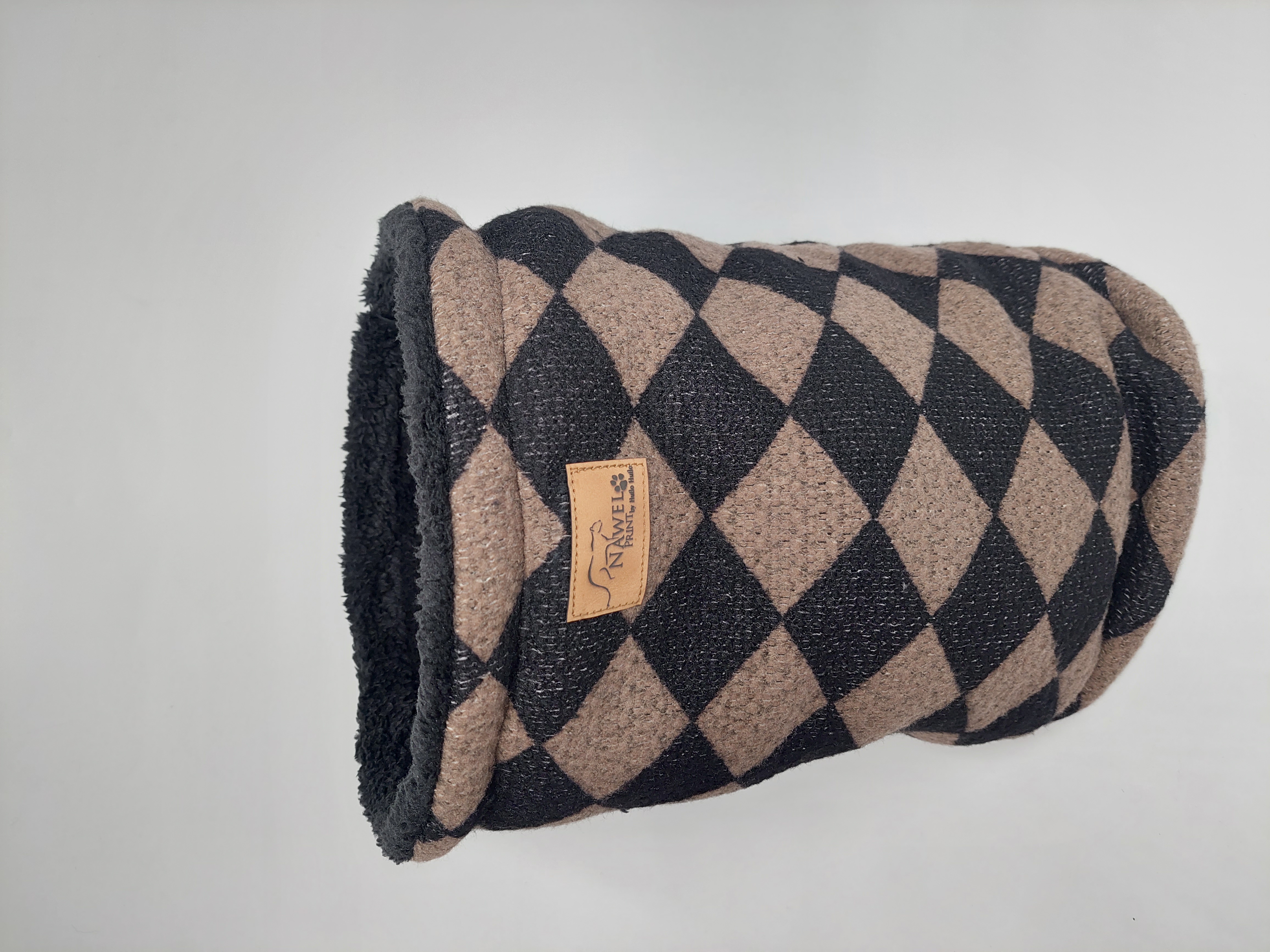 Cuello Polar con Rombos