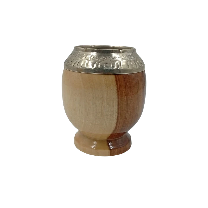 Mate torpedo de Algarrobo con virola de alpaca cincelada 2